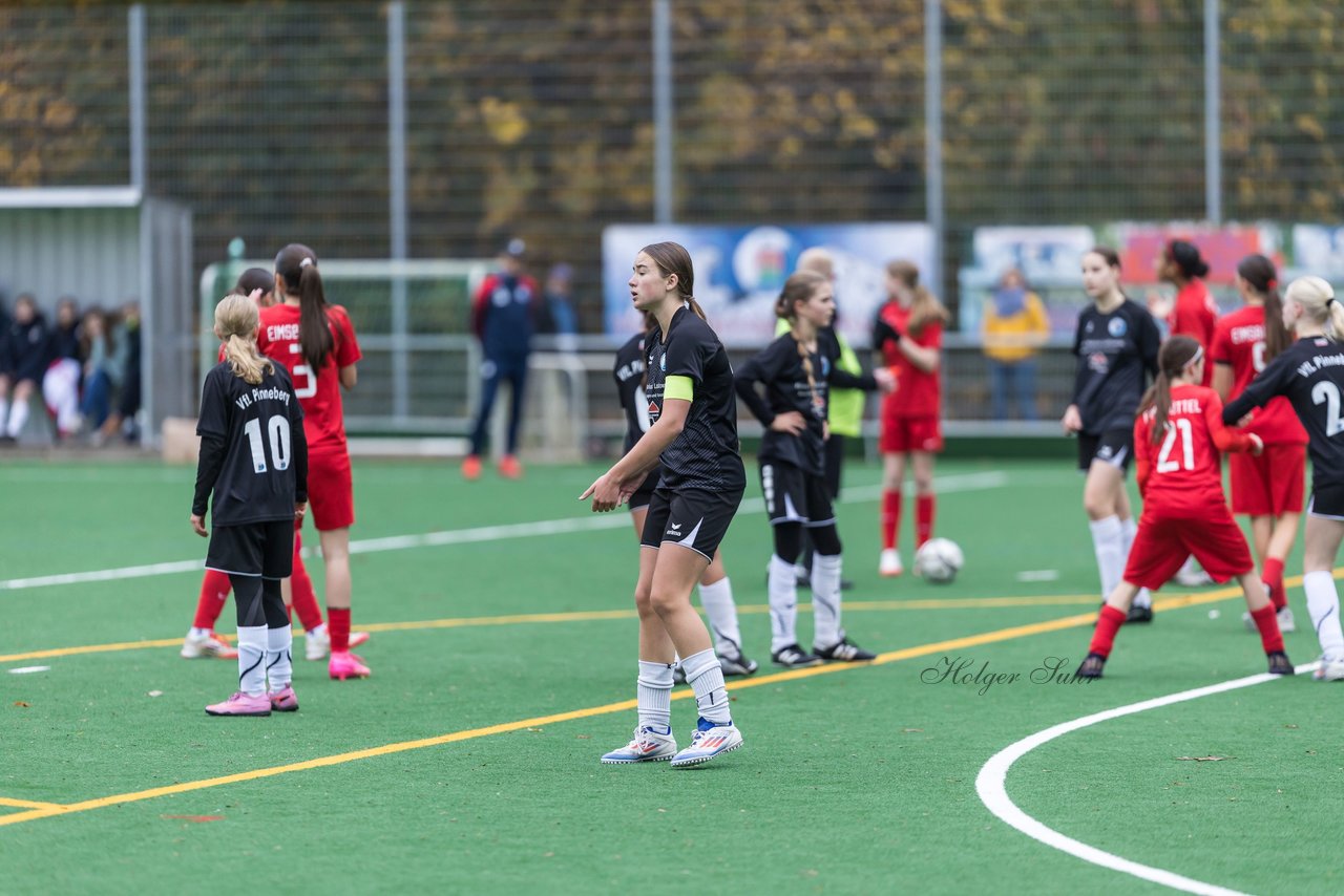 Bild 335 - wCJ VfL Pinneberg - Eimsbuettler TV : Ergebnis: 0:3